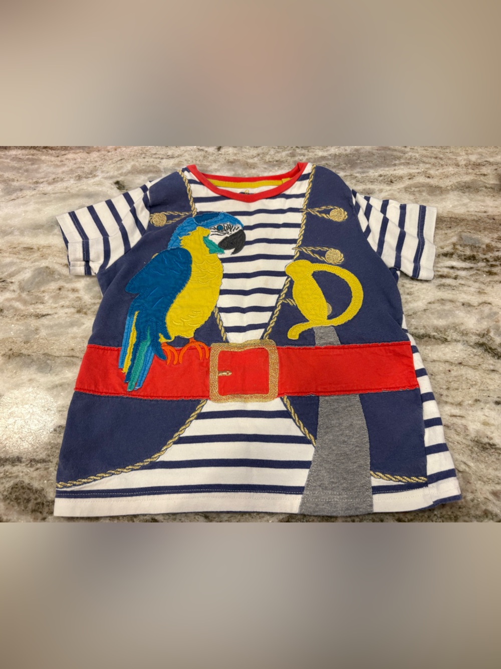 Mini Boden Appliqué Pirate Parrot Costume Tee in Navy, Yellow & Red size 4-5